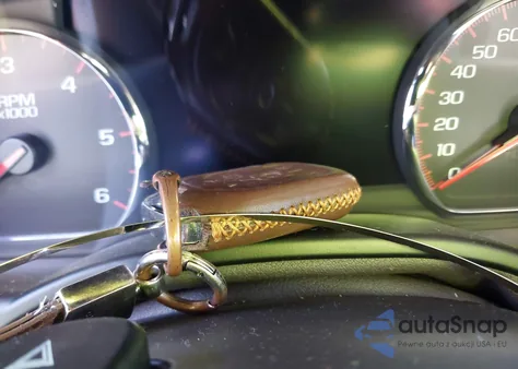 2015 GMC Yukon Xl 1500 Denali z USA, uszkodzony, nr VIN 1GKS2JKJ0FR553268